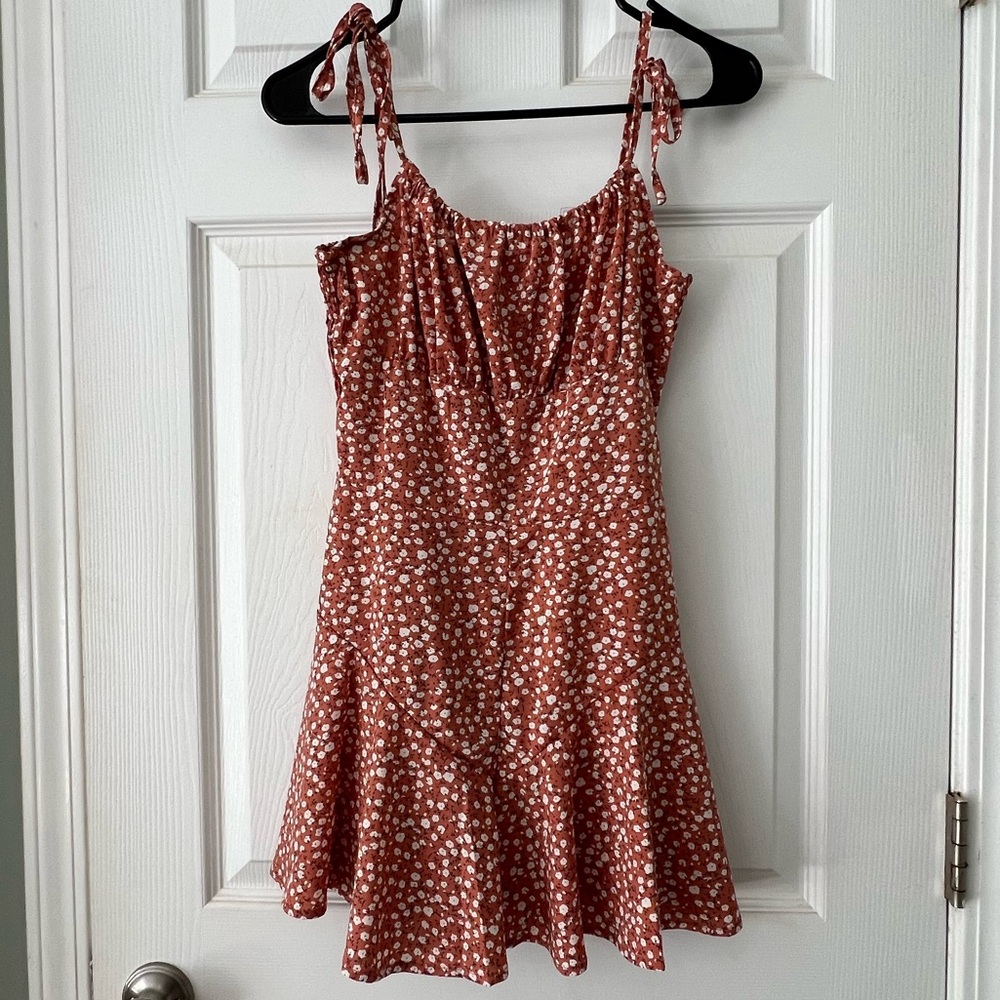 Floral sleeveless romper